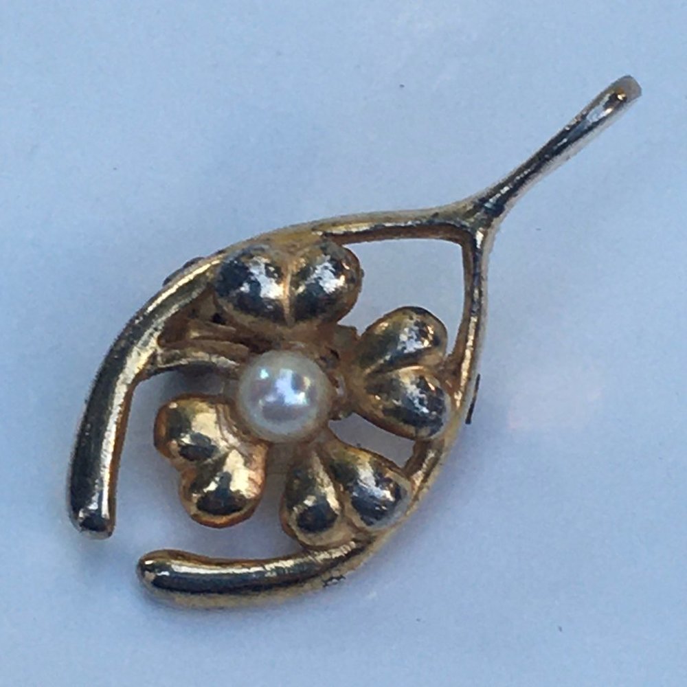 Vintage Lucky Gold Wishbone & Flower Brooch Pin with Faux Pearl